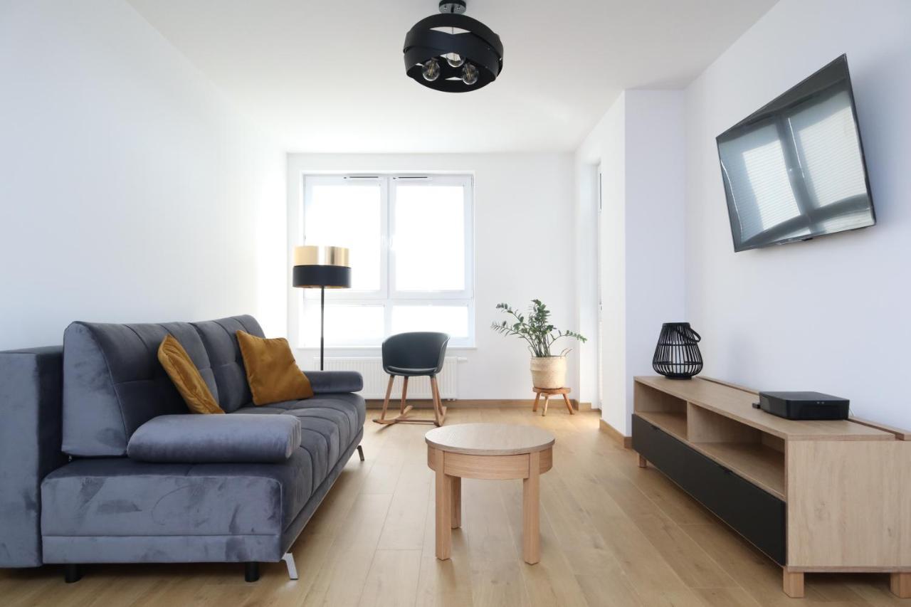 Apartament Szmaragdowy Platan 코워브제크 외부 사진